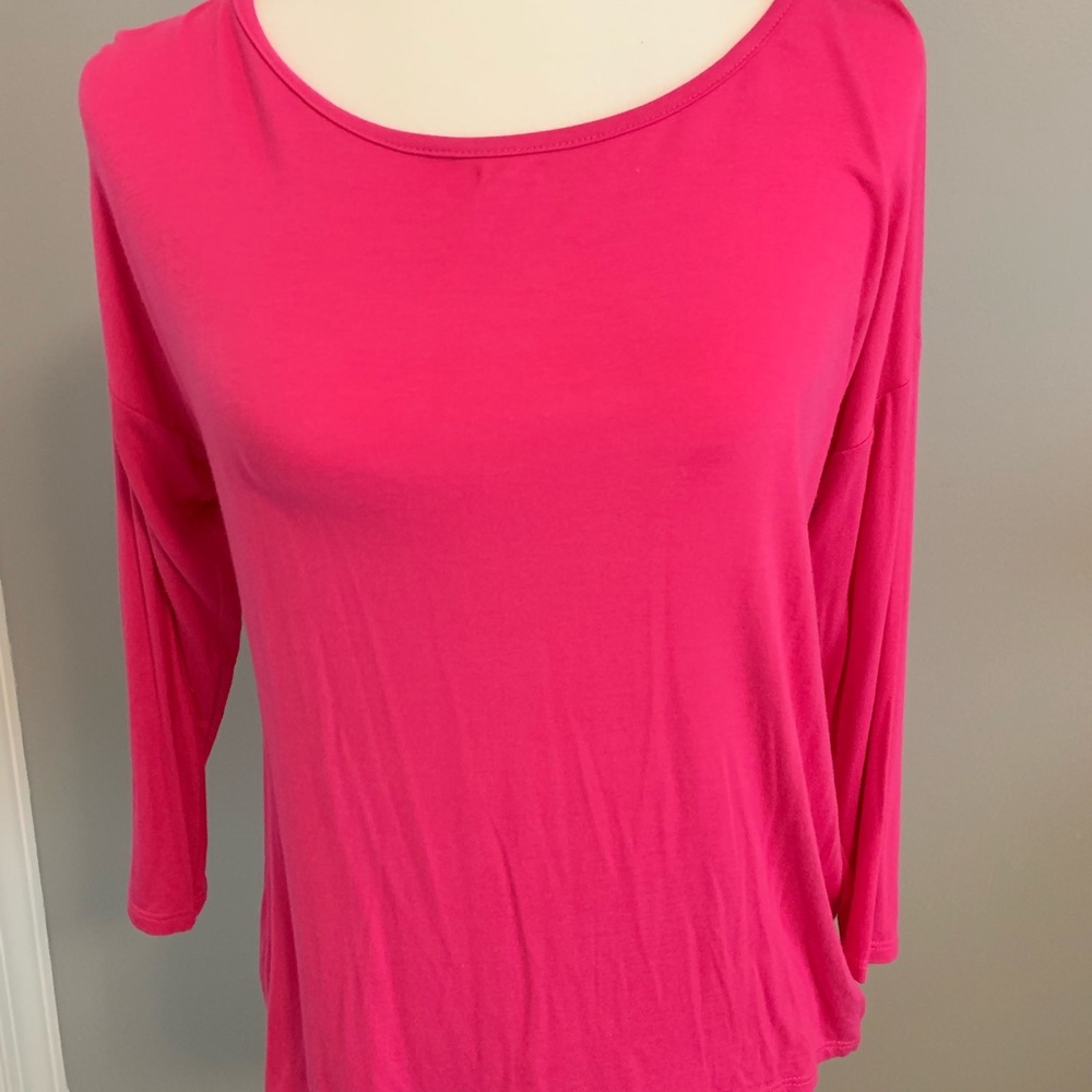 Size medium, hot pink,  boutique top!